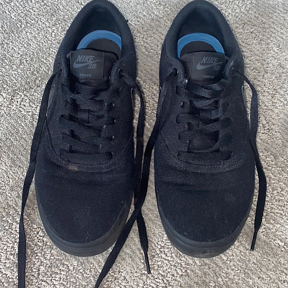 NIKE SB